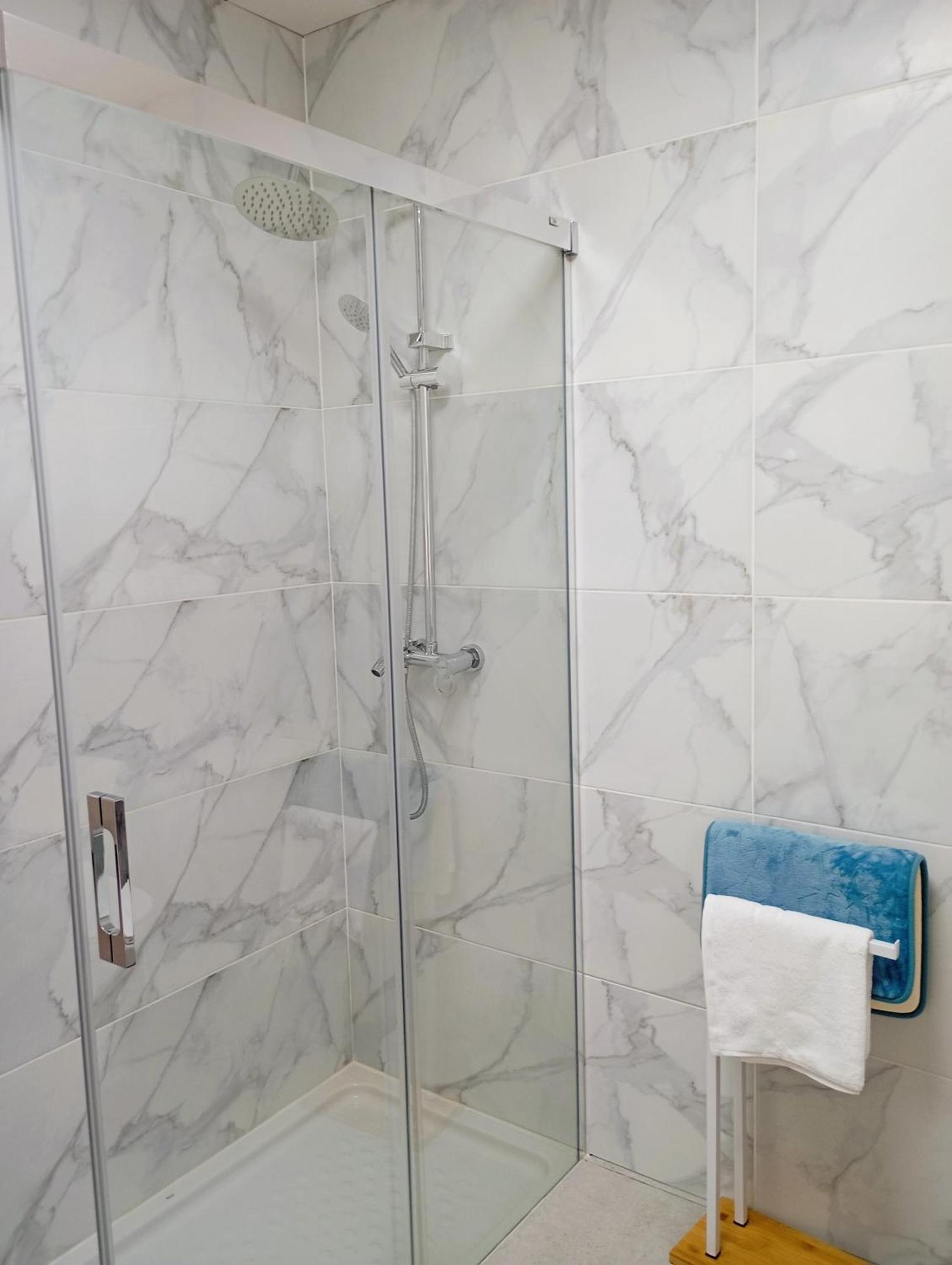 מאלגה Moderno Apartamento En La Luz מראה חיצוני תמונה