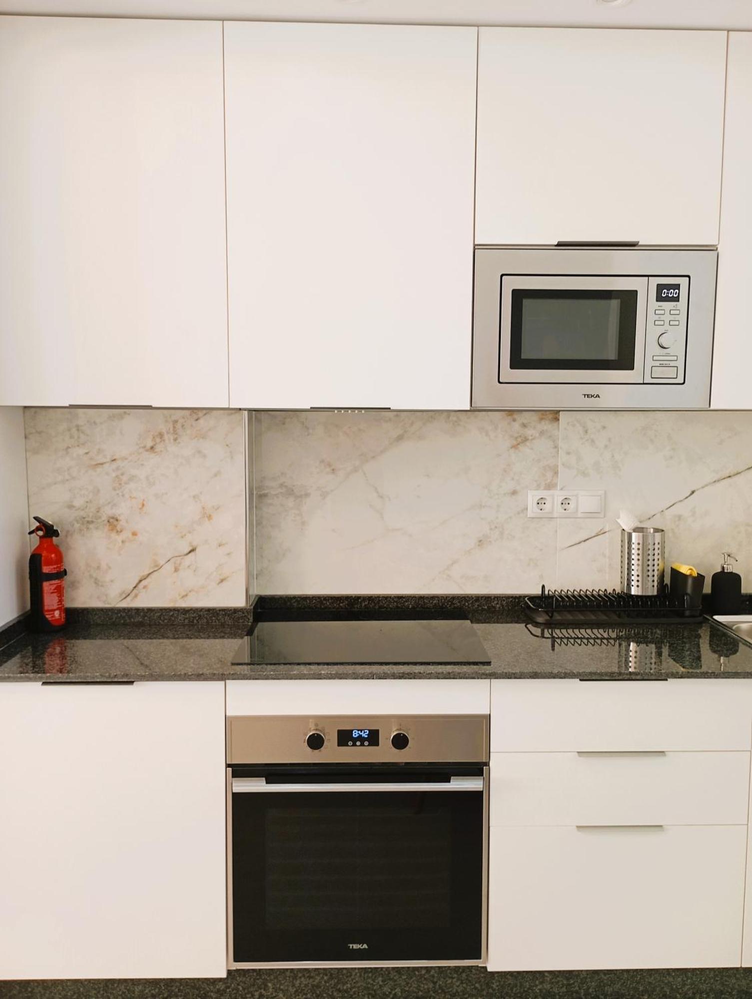 מאלגה Moderno Apartamento En La Luz מראה חיצוני תמונה